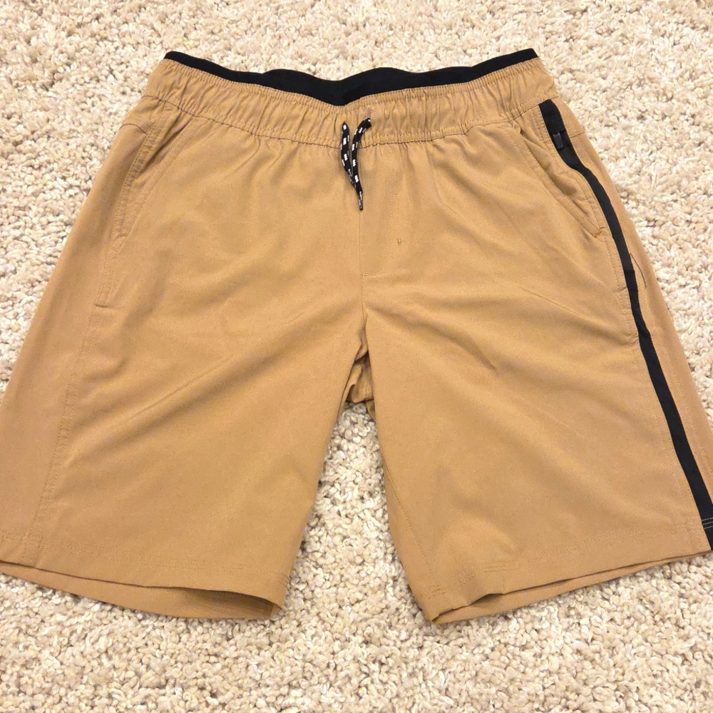 Joe's Boys Shorts size XL (18/20)